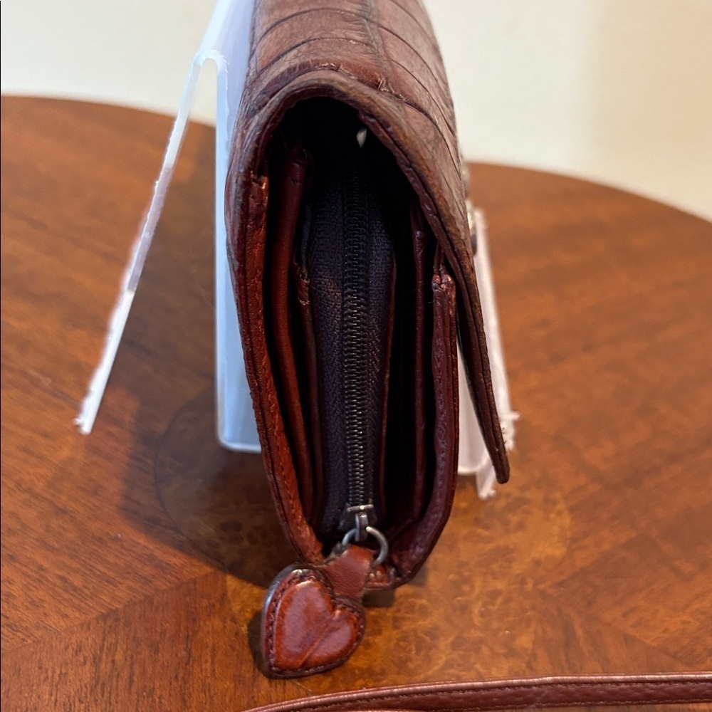Brighton Vintage wallet on strap Crossbody bag leather brown Croc tooled GUC - Picture 5 of 17